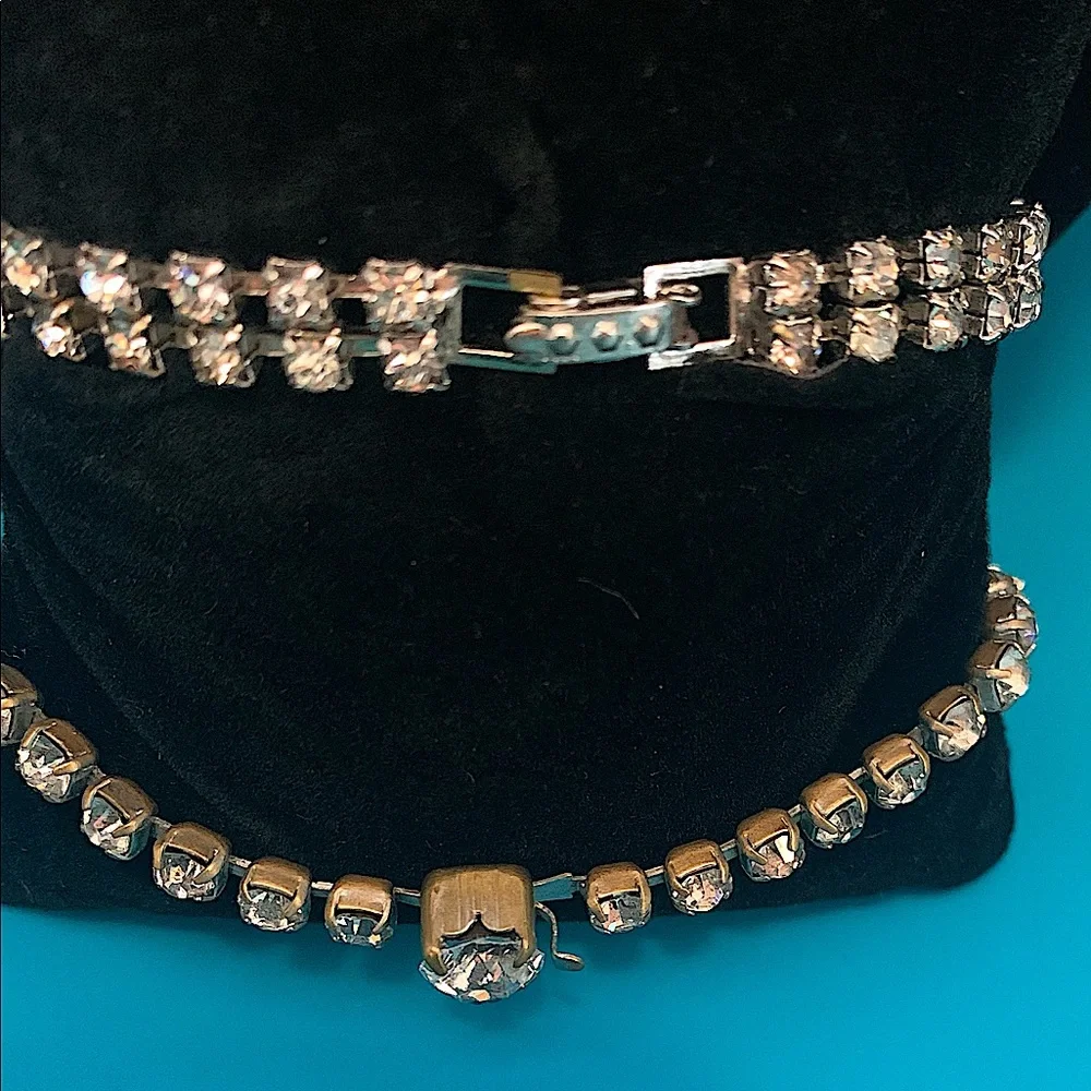 Beautiful Vintage Rhinestone Set - Picture 4 of 7
